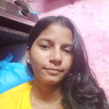 Nanny in Mumbai: Shivani