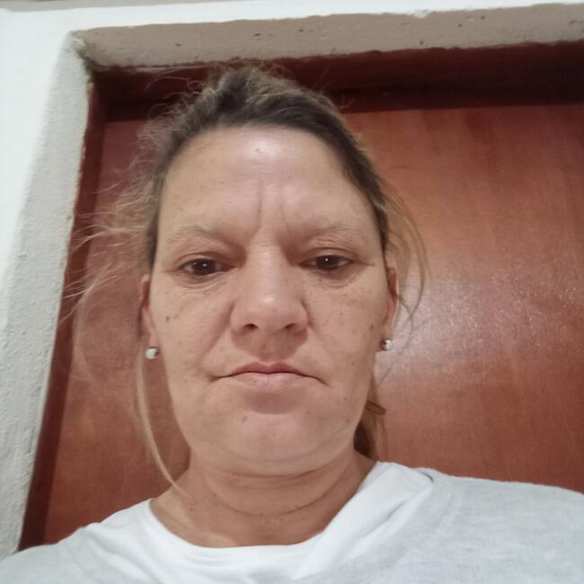 Babysitter in Canelones: Adriana