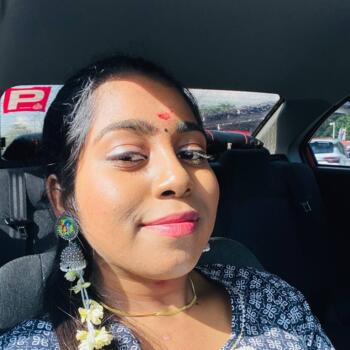 Pengasuh di Taman Bukit Sekudai: Shivanie