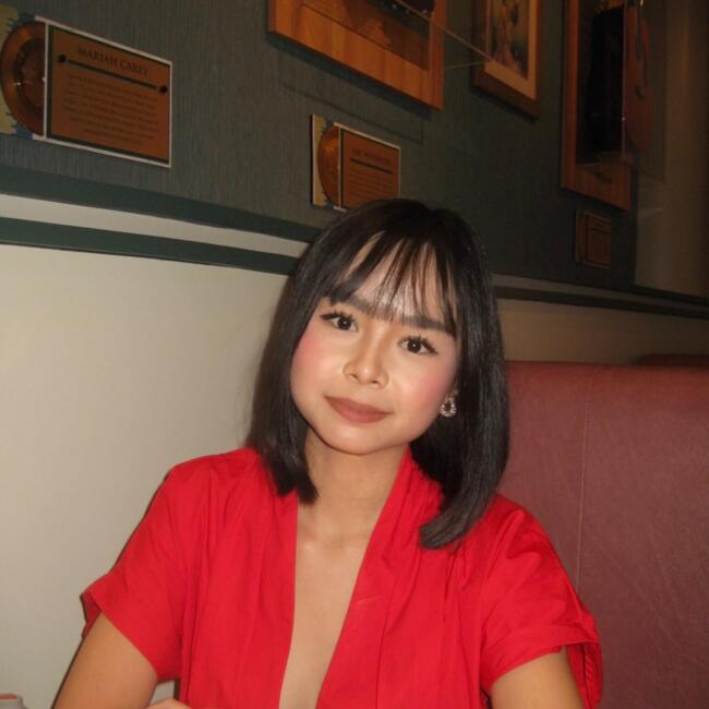 Babysitter in Angeles City: Katie