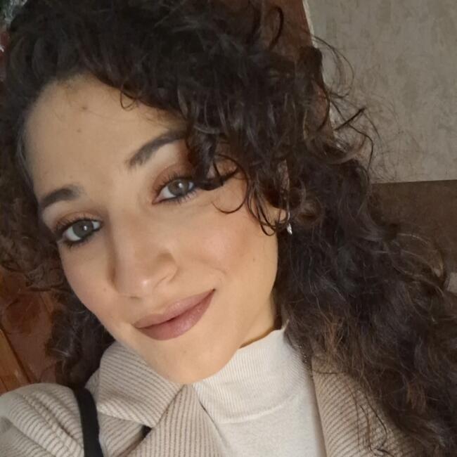 Babysitter a Isola delle Femmine: Sara