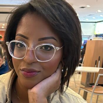 Babá em Caçapava: Paola