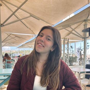 Babysitter in Cascais: Cristiana