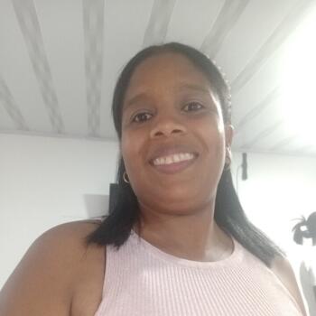 Babysitter in Cartagena: Kelis