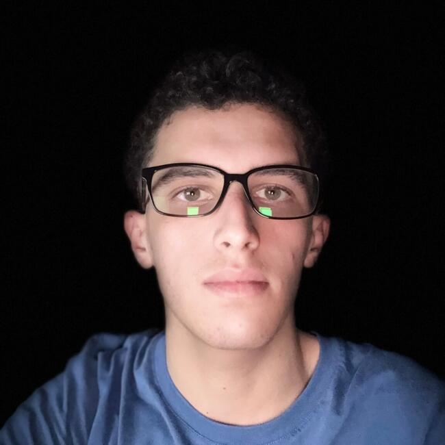 Babysitter in Marseille: Oussama