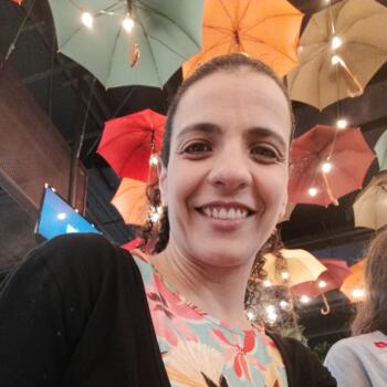 Babysitter em Viseu: Damaris Ester F.