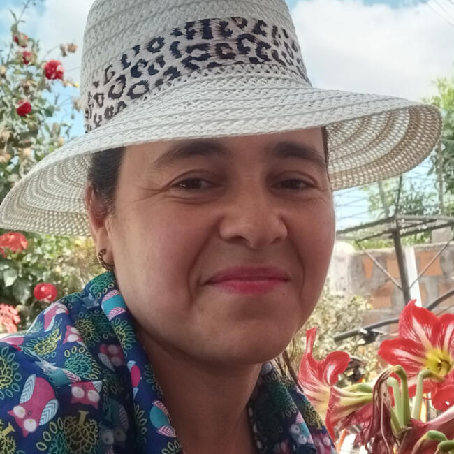 Babysitter in Pilar: Reina itati