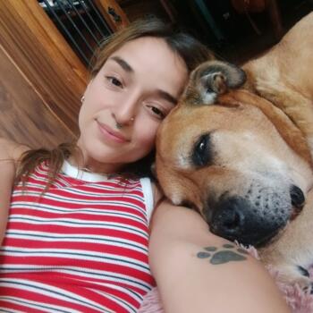 Babysitter in Townsville: Antonia