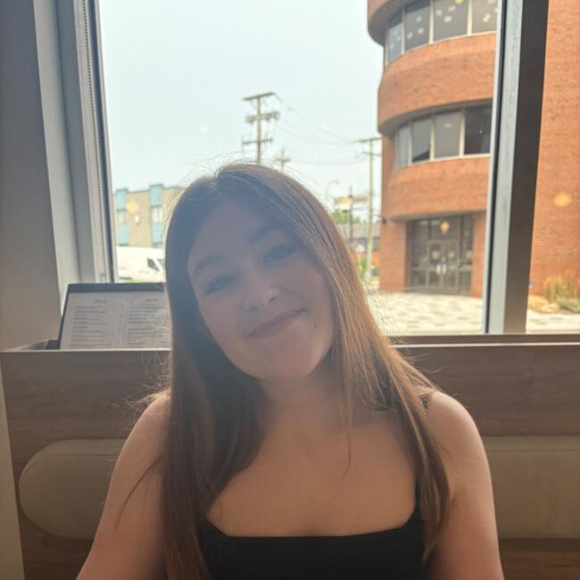 Baby-sitter in Saint-Hippolyte: Louane