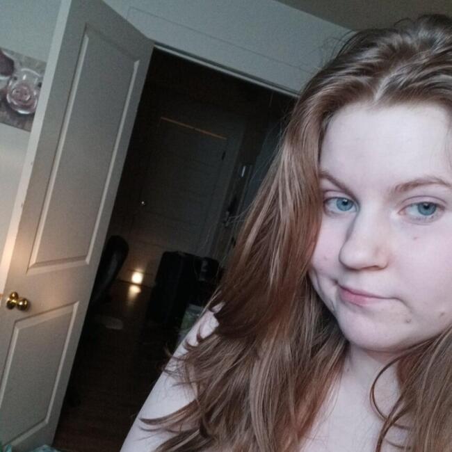 Baby-sitter in Winnipeg: Juliana