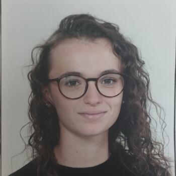 Babysitter in Artannes-sur-Indre: Léa