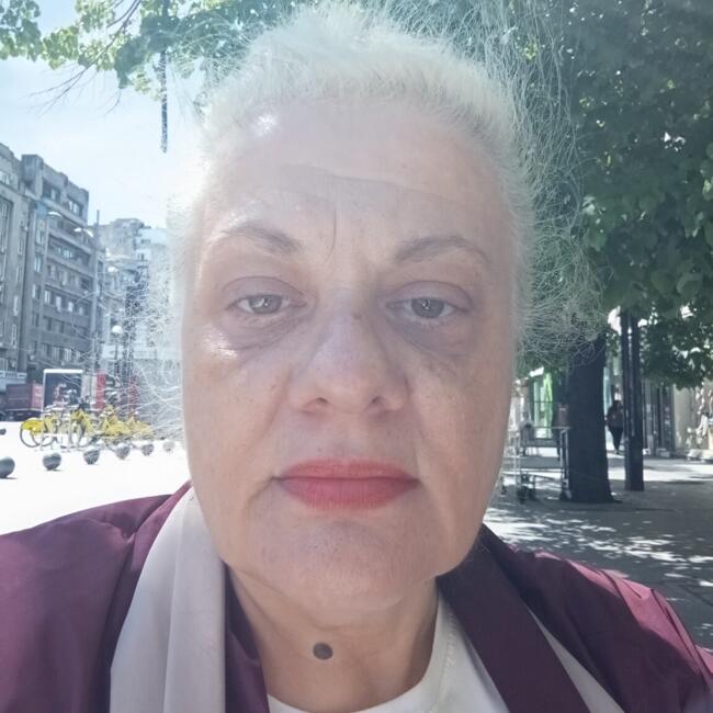 Bonă în București: Adriana