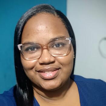 Babá em Recife: Rosilene