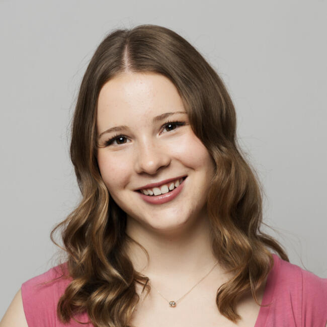 Babysitter in Canberra: Hester