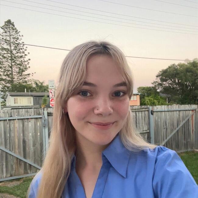 Babysitter in Brisbane: Jenna