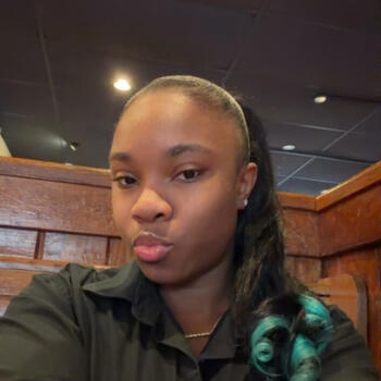 Babysitting job in Suitland: babysitting job Alyssa