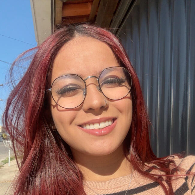 Babysitter in Contagem: Vanessa