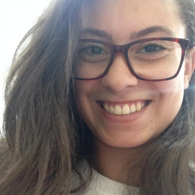 Babysitter in Jacareí: Vitória Kalyne