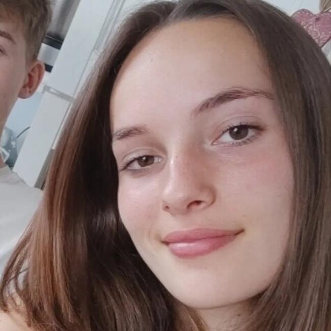 Babysitter in Villejuif: Laure