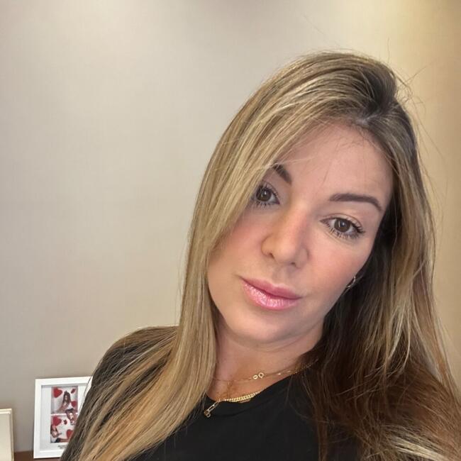 Babysitting job in Santana de Parnaíba: Larissa