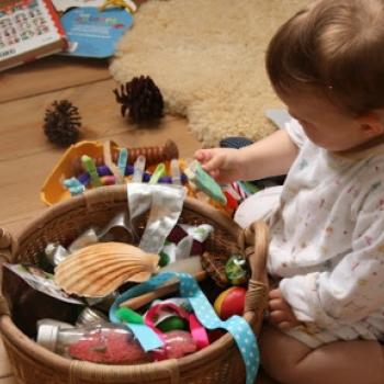 Babysitting job in Singapore: babysitting job Charlene