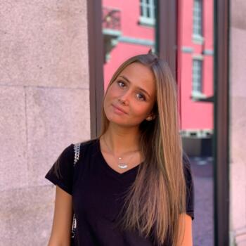 Babysitter em Braga: Delphine