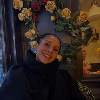 Babysitter in Cigogné: Lisa