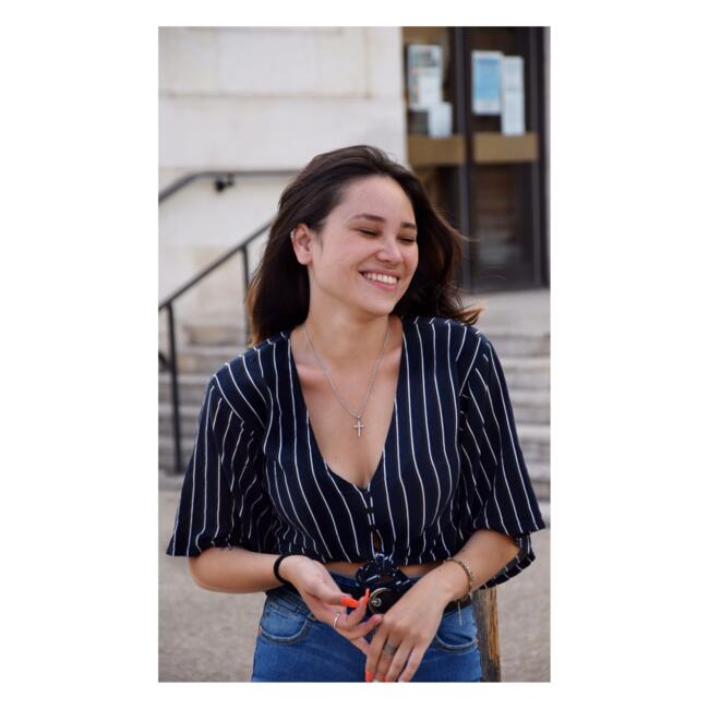 Babysitter in Poissy: Anais