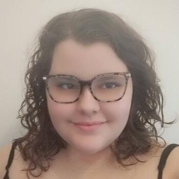 Babysitter in Richmond: Michaela