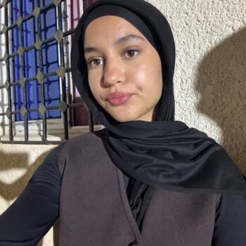 Babysitter in Paris: Khamissa