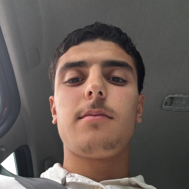 Baby-sitter à Amiens: Hamza