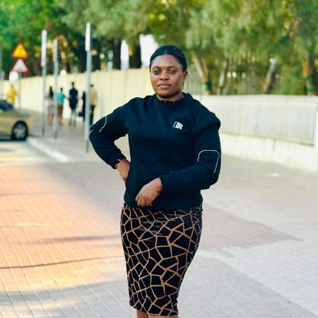 Babysitter in Dubai: Catherine