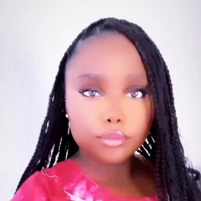 Babysitter in Trosly-Breuil: Laura