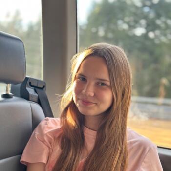 Babysitter in Sacramento: Daniela