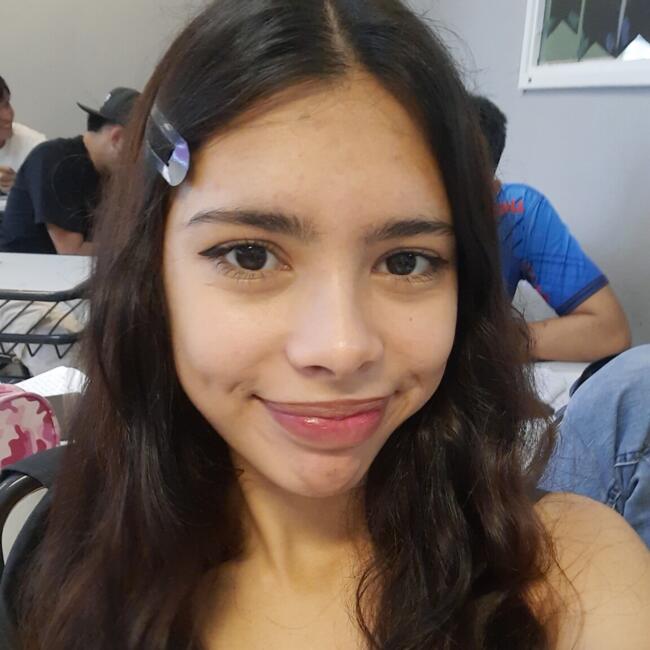 Niñera en Tigre: Selena