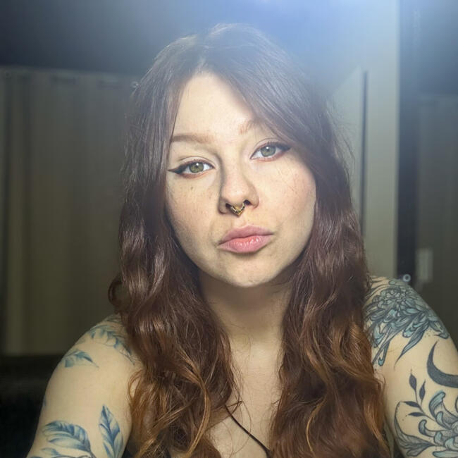 Emprego de babá em Cachoeirinha: Caroline