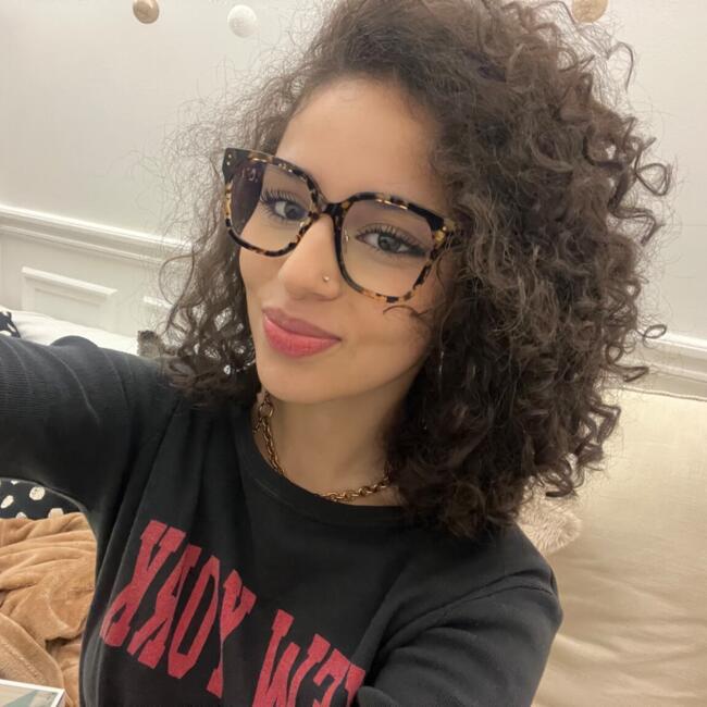 Baby-sitter à Vincennes: Yasmine