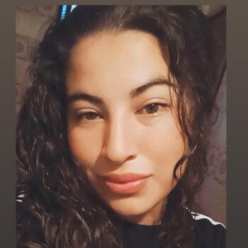 Babysitter in José María Ezeiza: Ayelen