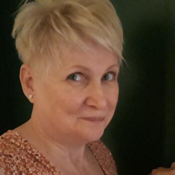 Babysitter in Debrecen: Csilla