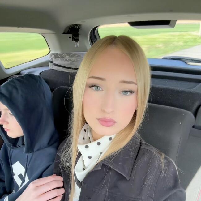 Babysitter in Neuilly-en-Thelle: Lila