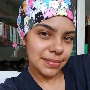 Babysitter in San Juan de Lurigancho: Angely