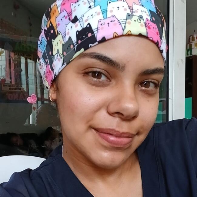 Babysitter in San Juan de Lurigancho: Angely