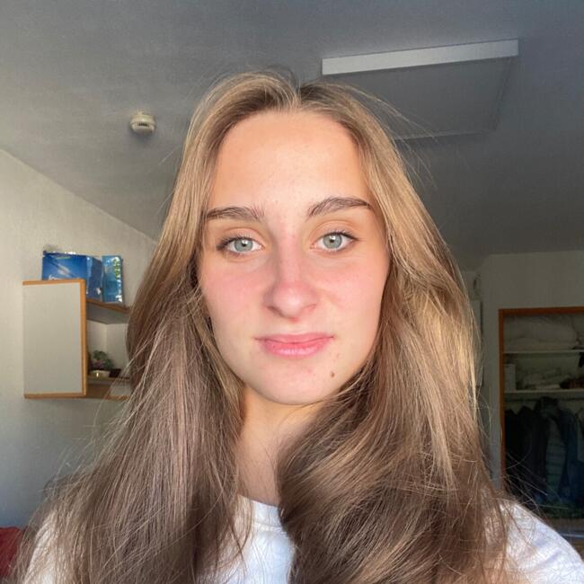 Babysitter in Montpellier: Léane