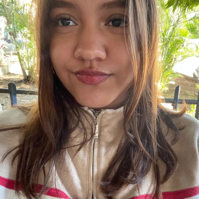 Babysitter in Santa Ana: Andrea michelle cerón