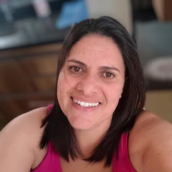 Babysitter in Jundiaí: Sandra