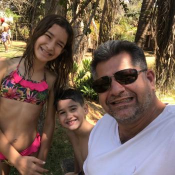 Emprego de babá em Guarapari: emprego de babá Mauricio