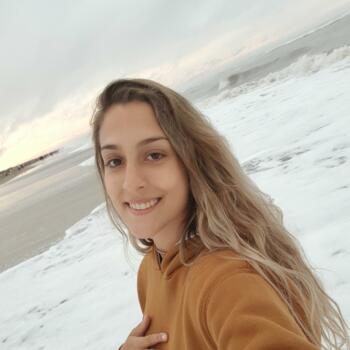Baby-sitter in Lille: Florencia