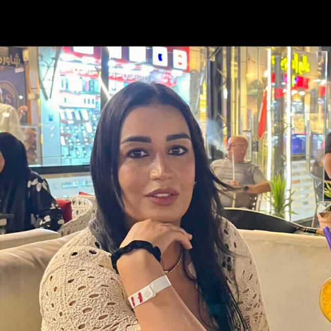 Oppas in Den Haag: Asma