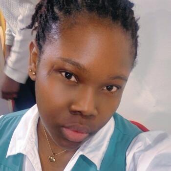 Babysitter Wolverhampton: Ewei