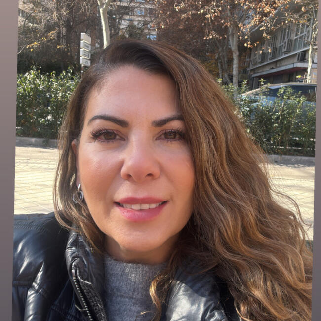 Babysitting job in Madrid: Romina